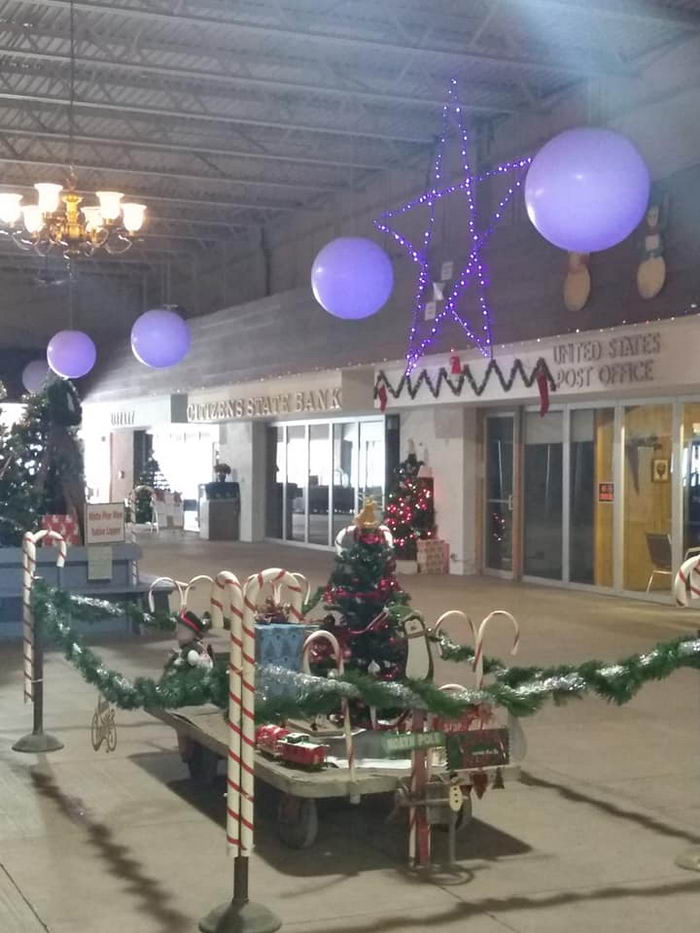 Mineral River Plaza - From The Mall Facebook Page (newer photo)